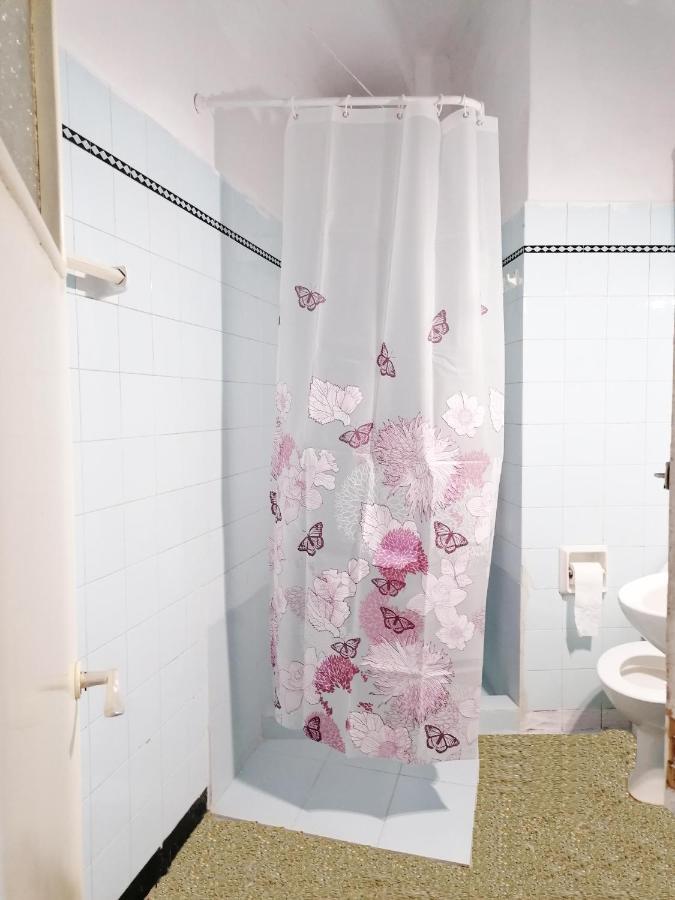 Athinas Apartment Near Acropoli And Monastiraki Metro アテネ エクステリア 写真